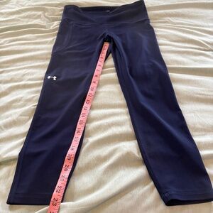 Navy Under Armour HeatGear Leggings